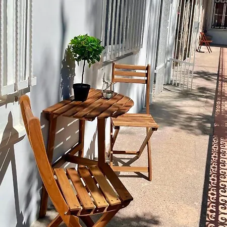 Brand New Sunny On Andrassy Street Βουδαπέστη