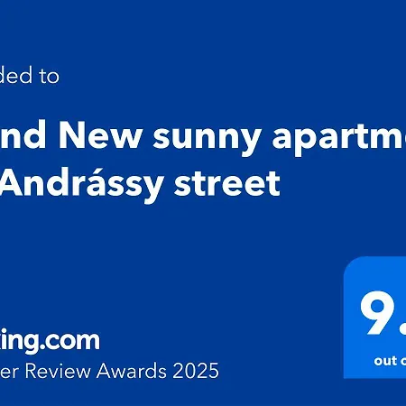Brand New Sunny On Andrassy Street Apartment *